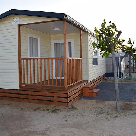 Camping El Pinar Platja Santa Susanna Buitenkant foto