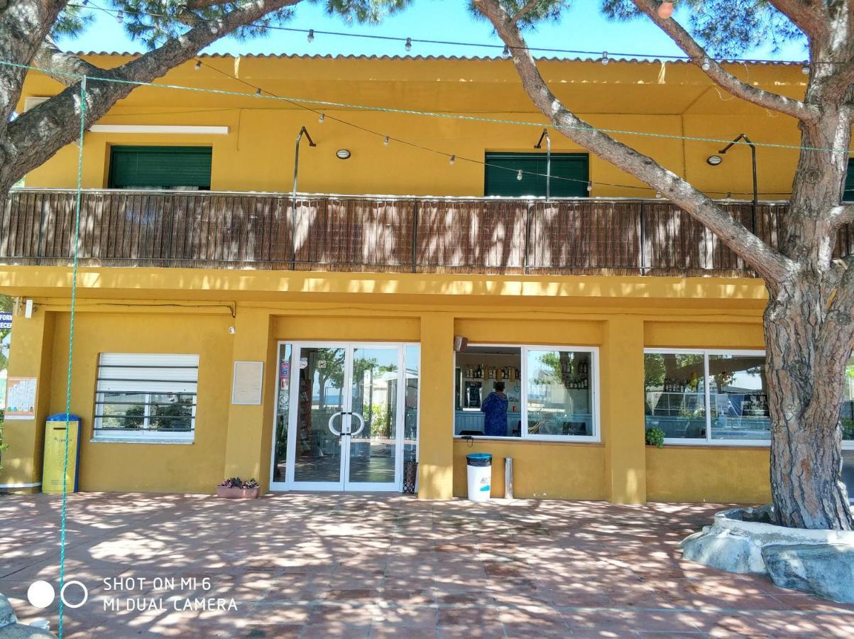 Camping El Pinar Platja Santa Susanna Buitenkant foto