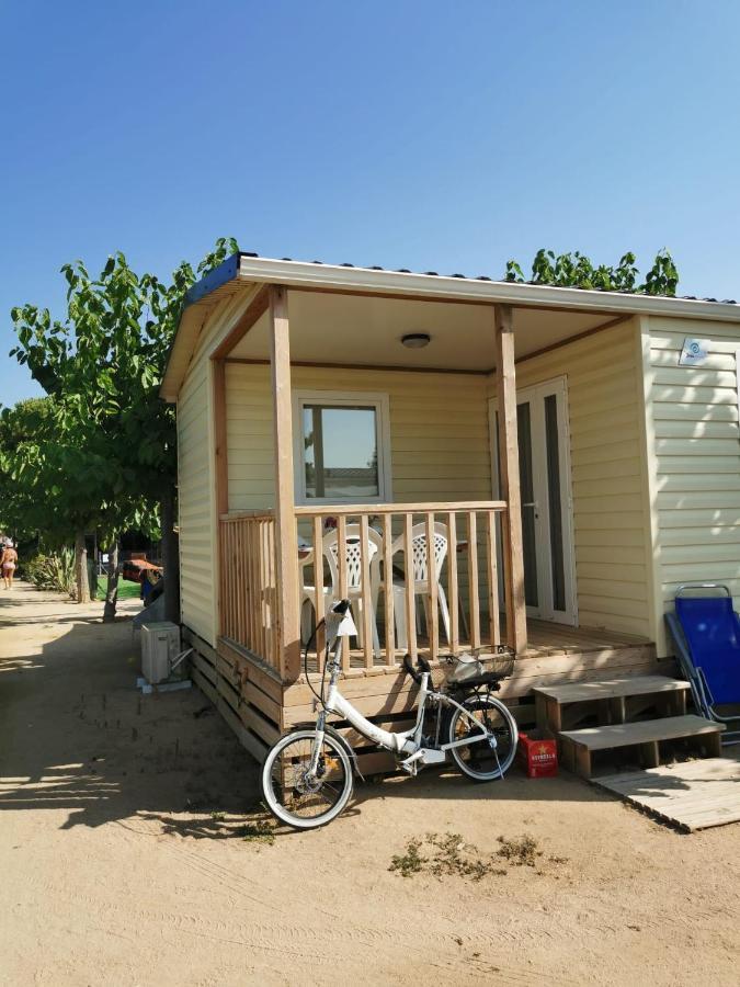 Camping El Pinar Platja Santa Susanna Buitenkant foto