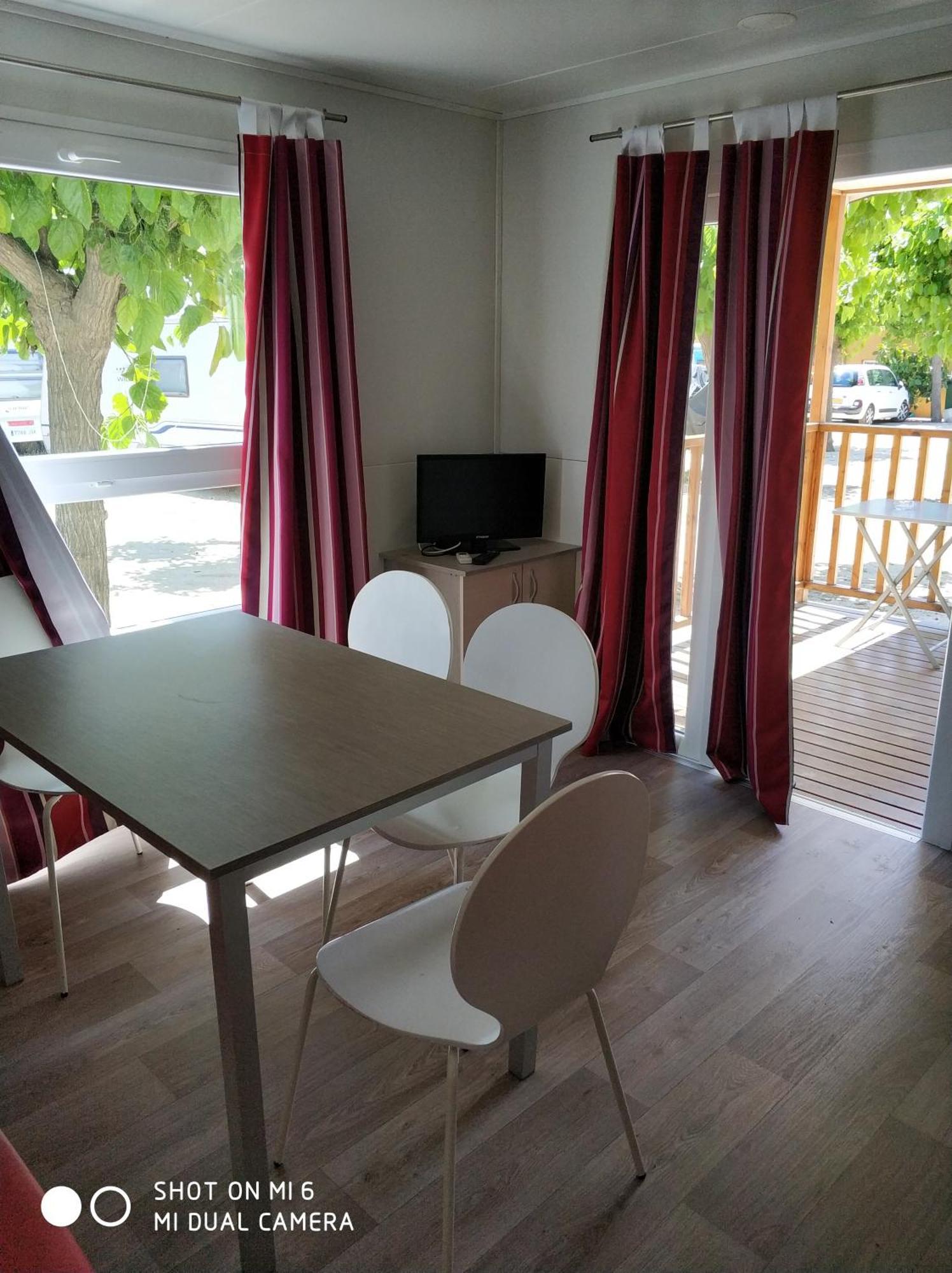 Camping El Pinar Platja Santa Susanna Buitenkant foto