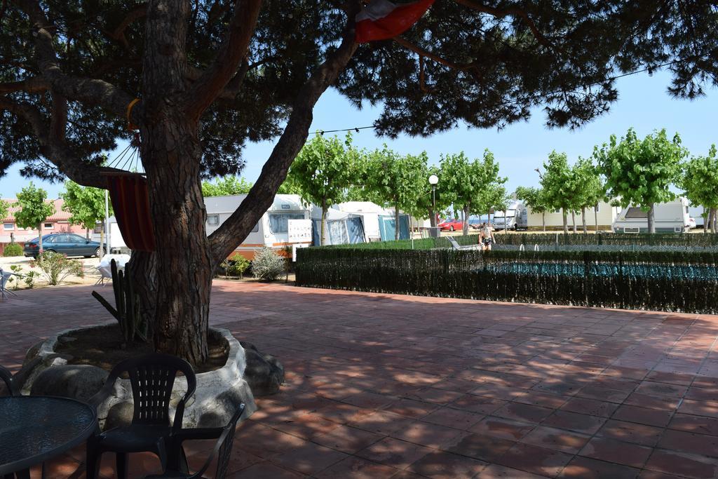 Camping El Pinar Platja Santa Susanna Buitenkant foto